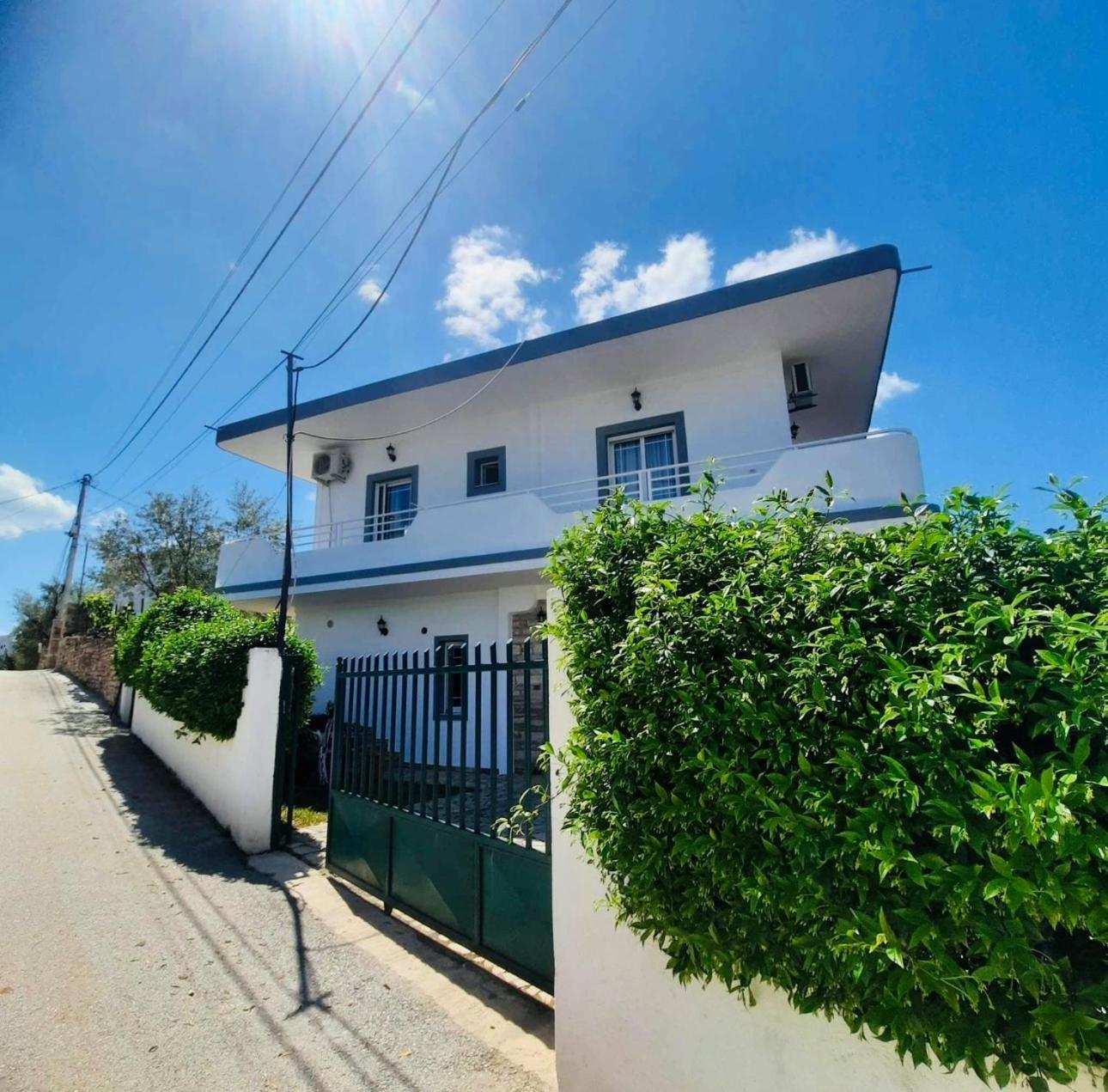 קסאמיל Vila Bexheti מראה חיצוני תמונה